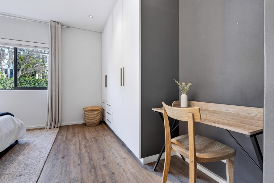 2 Bedroom Property for Sale in Gardens Western Cape